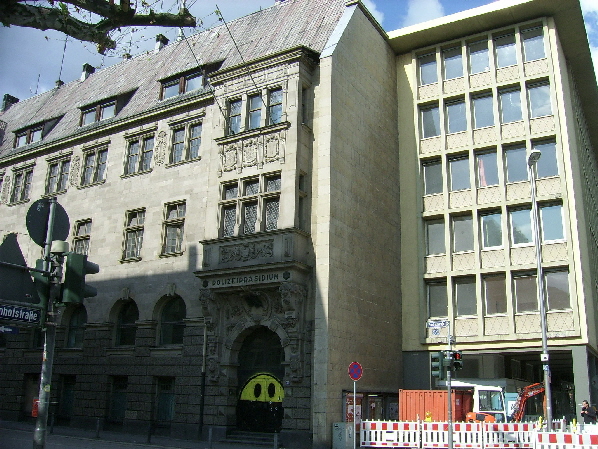 Polizeiprasisium 05